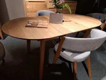 Massivholz Eiche Esstisch oval mit Auszug