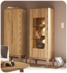 Vitrinen und Highboard aus Massivholz Eiche-Kernbuche